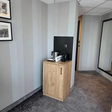 Czarna Perla Czarna Gora 309 *