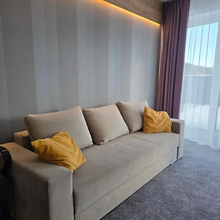 Czarna Perla Czarna Gora 309 *