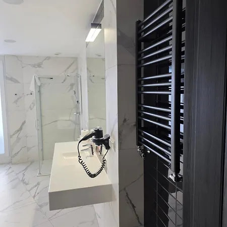 Czarna Perla Czarna Gora 309