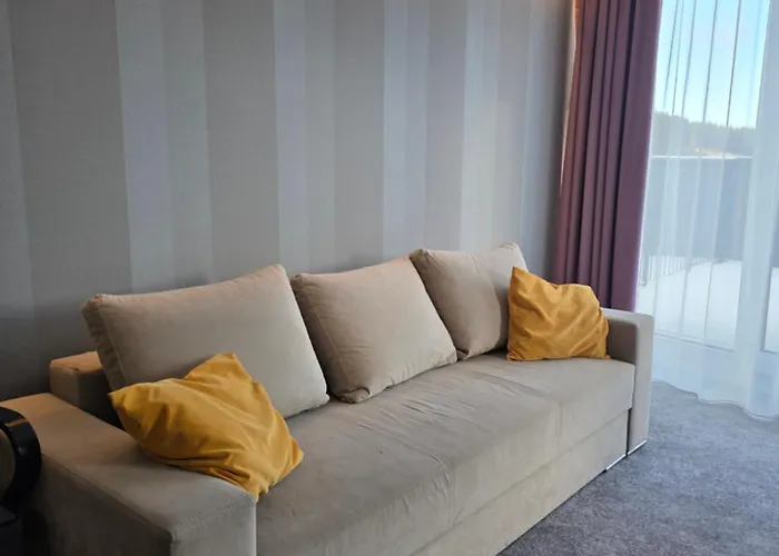 Czarna Perla Czarna Gora 309 *