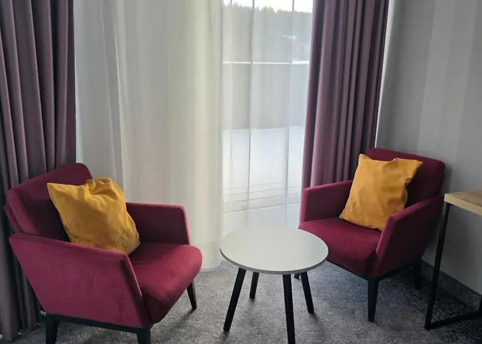 Czarna Perla Czarna Gora 309 * 시에나